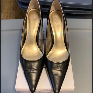 Black Nine West heels size 10